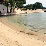 Apartman By The Sea - 8468 Ugljan